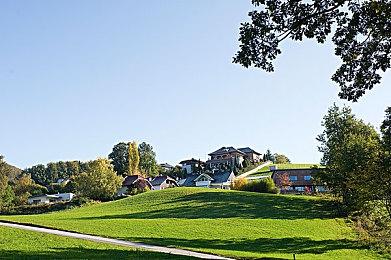 《数码方块地球防卫军2》发布热血主题曲卡拉OK预告